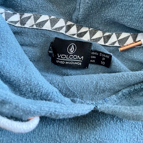 Volcom Womens Lil Hoodie. Size Small. - Picture 2 of 3